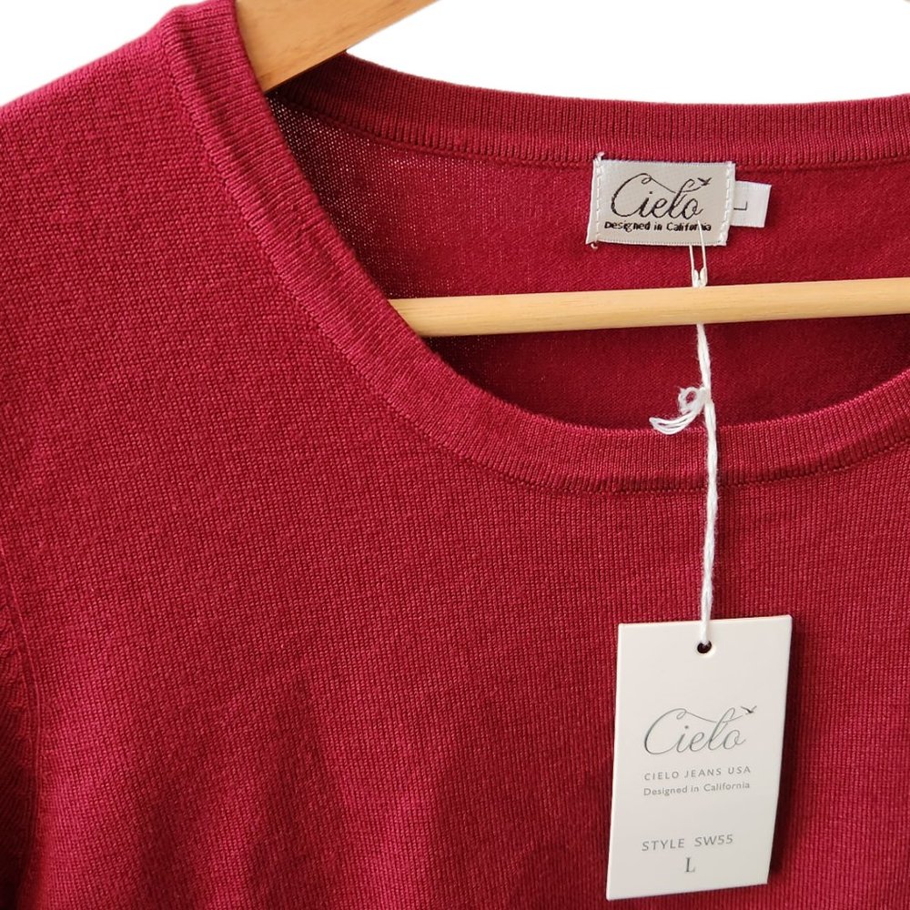 Cielo Women's Short Sleeve Top